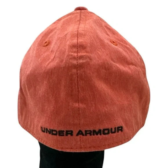 EUC Boys Under Armour Red + Black Fitted Baseball Cap Youth Small/Medium - Picture 2 of 3